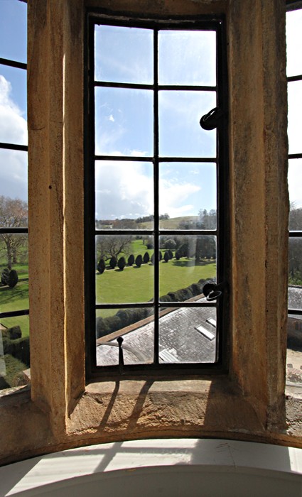 22 Long Gallery